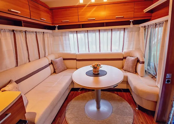 каравани Avi Iris фичоза Varna