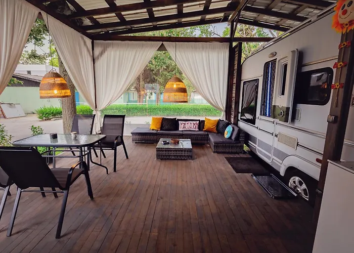 Campsite каравани Avi Iris фичоза *